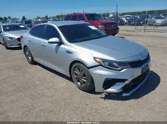 5XXGT4L38KG337570 2019 KIA OPTIMA