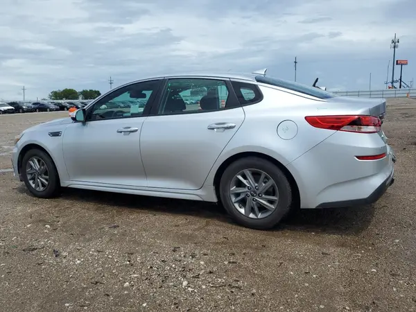 5XXGT4L38KG338508 2019 KIA OPTIMA - Image 2