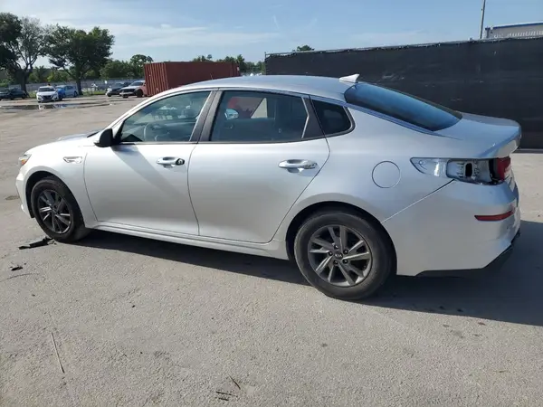 5XXGT4L38KG340078 2019 KIA OPTIMA - Image 2