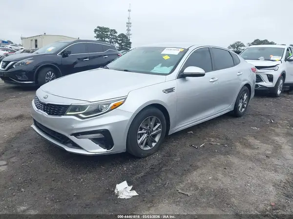 5XXGT4L38KG340288 2019 KIA OPTIMA - Image 2