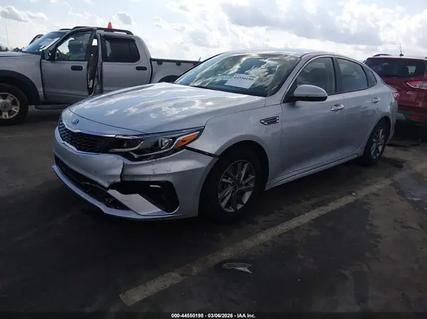 5XXGT4L38KG344728 2019 KIA OPTIMA - Image 2