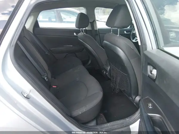 5XXGT4L38KG344728 2019 KIA OPTIMA - Image 8