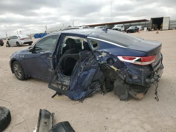 5XXGT4L38KG344812 2019 KIA OPTIMA - Image 2