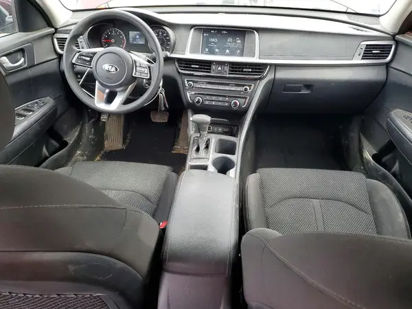 5XXGT4L38KG345037 2019 KIA OPTIMA - Image 8