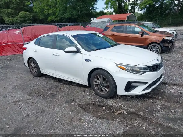 5XXGT4L38KG346026 2019 KIA OPTIMA - Image 1