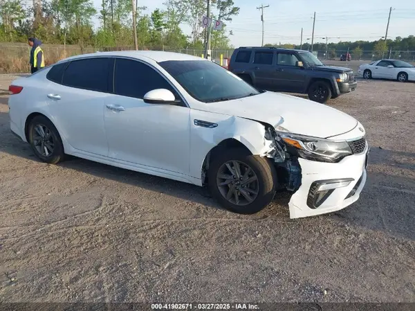 5XXGT4L38KG346740 2019 KIA OPTIMA - Image 1