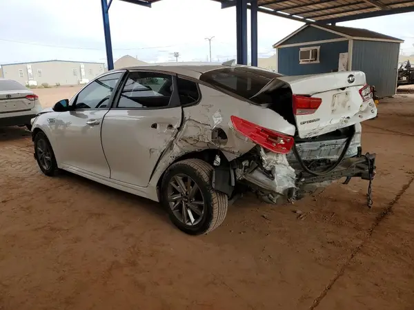 5XXGT4L38KG347063 2019 KIA OPTIMA - Image 2
