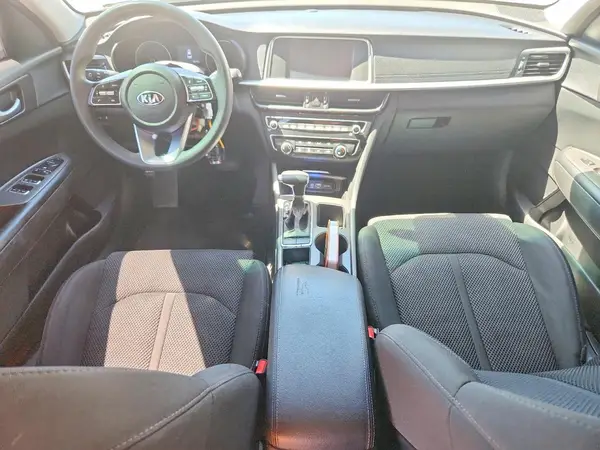 5XXGT4L38KG347712 2019 KIA OPTIMA - Image 8