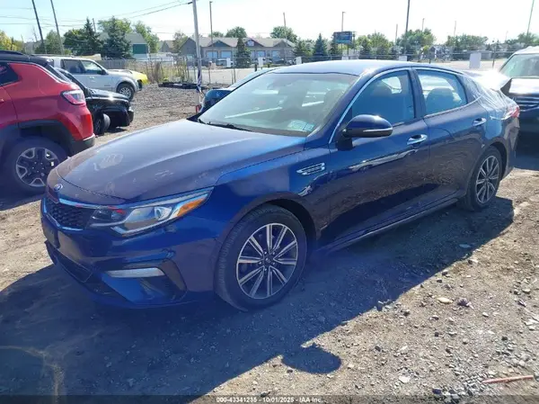 5XXGT4L38KG350447 2019 KIA OPTIMA - Image 2