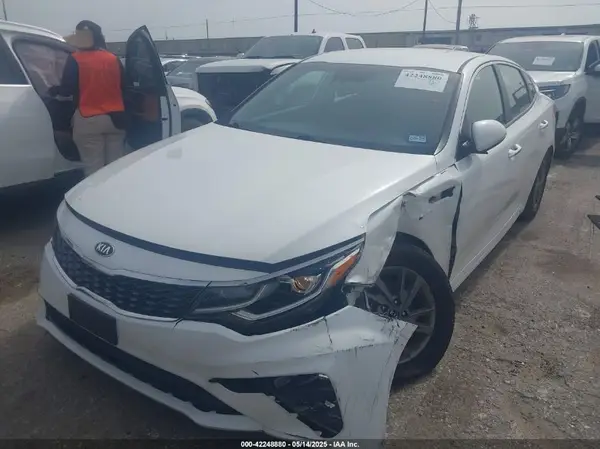 5XXGT4L38KG350626 2019 KIA OPTIMA - Image 2