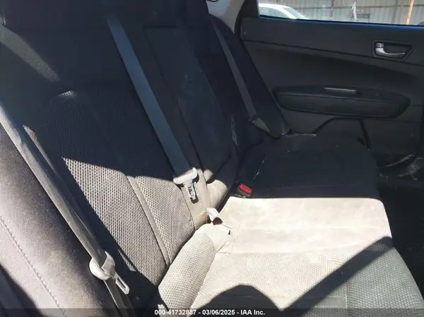 5XXGT4L38KG352540 2019 KIA OPTIMA - Image 8