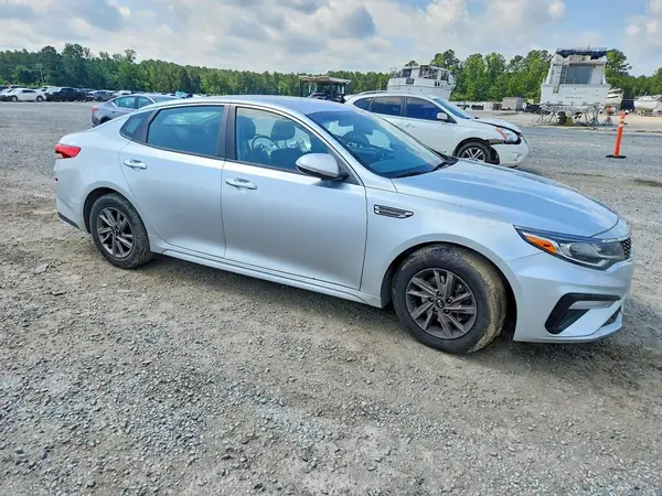 5XXGT4L38KG352635 2019 KIA OPTIMA - Image 8