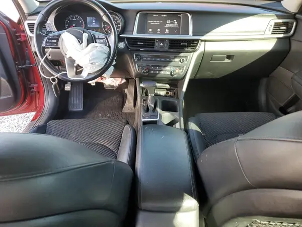 5XXGT4L38KG352733 2019 KIA OPTIMA - Image 8