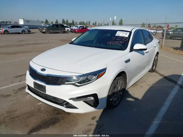 5XXGT4L38KG355308 2019 KIA OPTIMA - Image 2