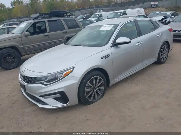 5XXGT4L38KG355549 2019 KIA OPTIMA - Image 2