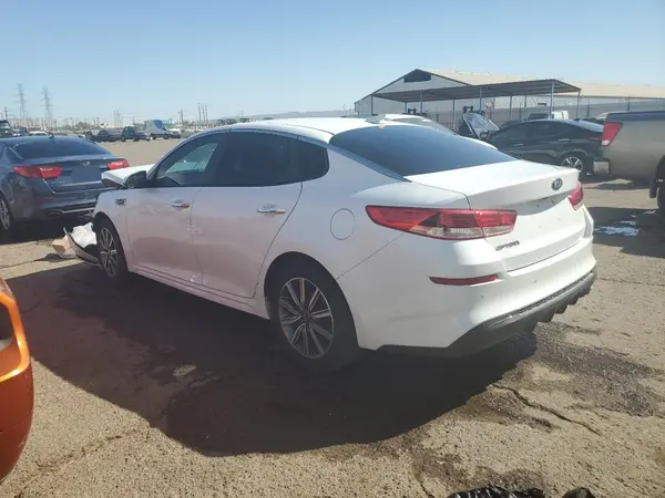 5XXGT4L38KG356880 2019 KIA OPTIMA - Image 2