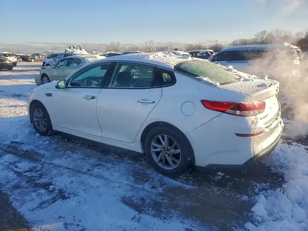 5XXGT4L38KG357334 2019 KIA OPTIMA - Image 2