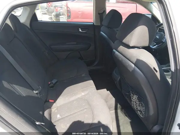 5XXGT4L38KG357365 2019 KIA OPTIMA - Image 8