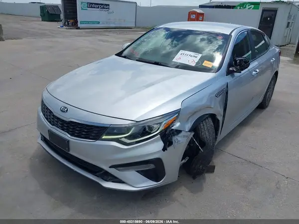 5XXGT4L38KG357933 2019 KIA OPTIMA - Image 2