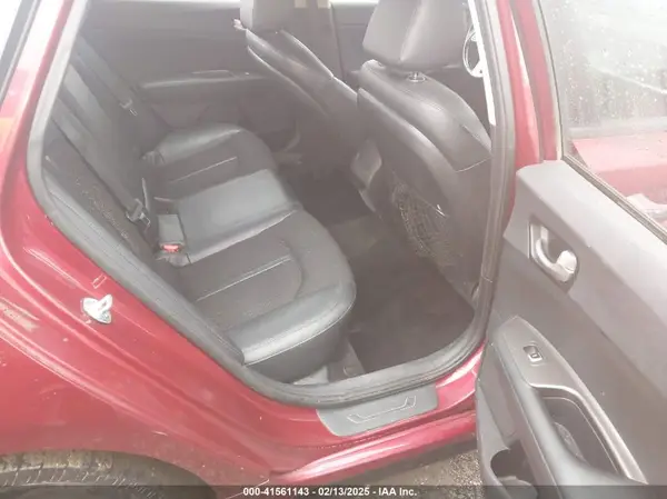 5XXGT4L38KG360993 2019 KIA OPTIMA - Image 8