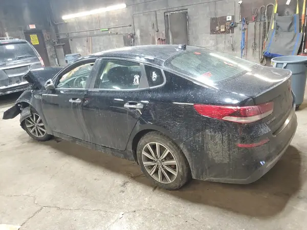 5XXGT4L38KG361738 2019 KIA OPTIMA - Image 2