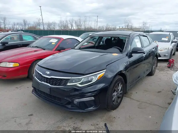 5XXGT4L38KG364199 2019 KIA OPTIMA - Image 2