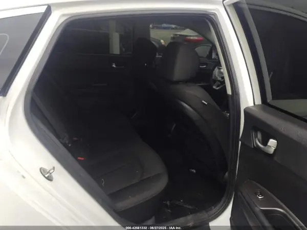5XXGT4L38KG365966 2019 KIA OPTIMA - Image 8