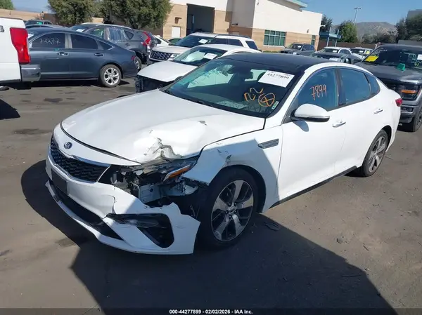 5XXGT4L38KG368270 2019 KIA OPTIMA - Image 2
