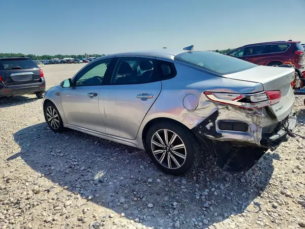 5XXGT4L38KG370925 2019 KIA OPTIMA - Image 2