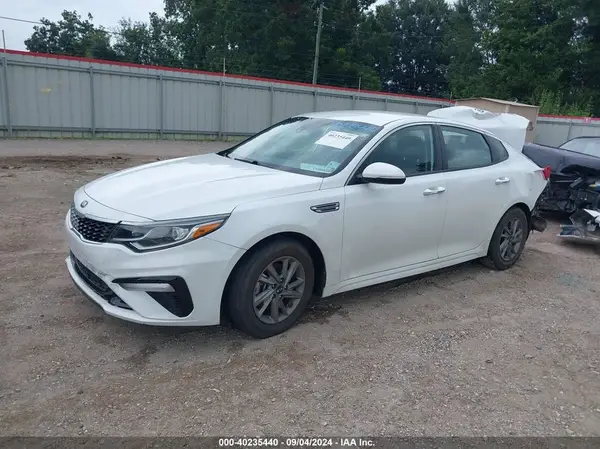 5XXGT4L38KG373369 2019 KIA OPTIMA - Image 2