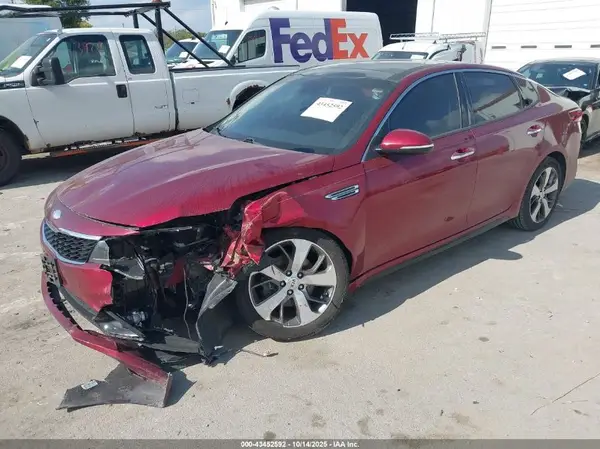 5XXGT4L38KG373596 2019 KIA OPTIMA - Image 2