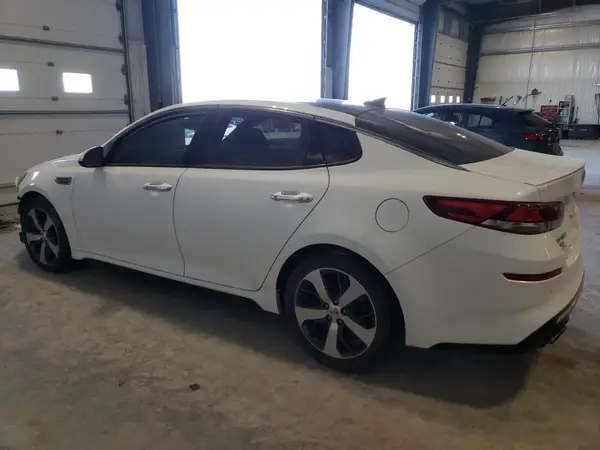 5XXGT4L38KG373727 2019 KIA OPTIMA - Image 2