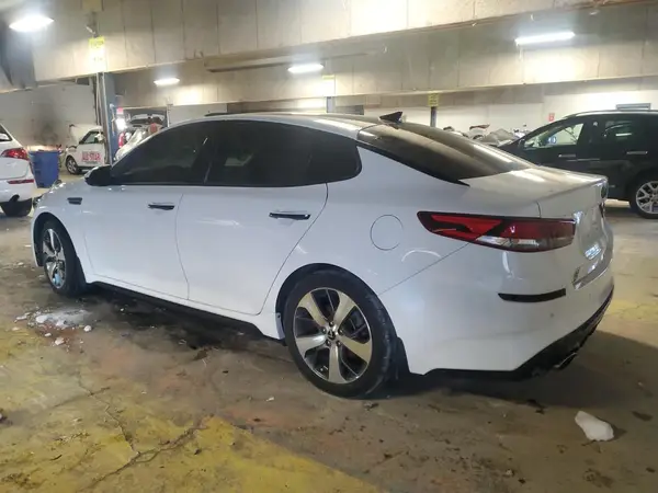 5XXGT4L38KG374523 2019 KIA OPTIMA - Image 2