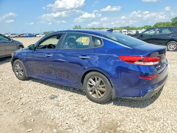 5XXGT4L38KG374649 2019 KIA OPTIMA - Image 2