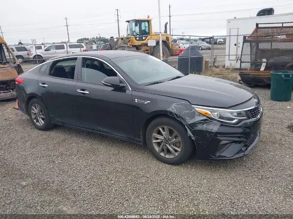 5XXGT4L38KG374831 2019 KIA OPTIMA - Image 1