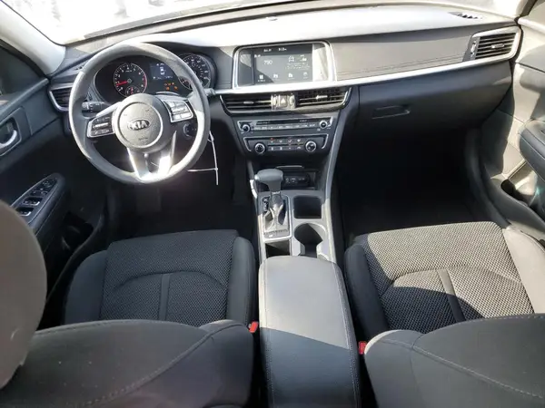 5XXGT4L38KG375283 2019 KIA OPTIMA - Image 8