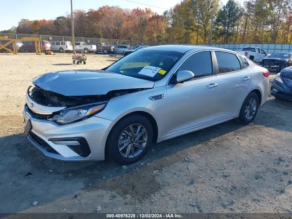 5XXGT4L38LG380257 2020 KIA OPTIMA - Image 2