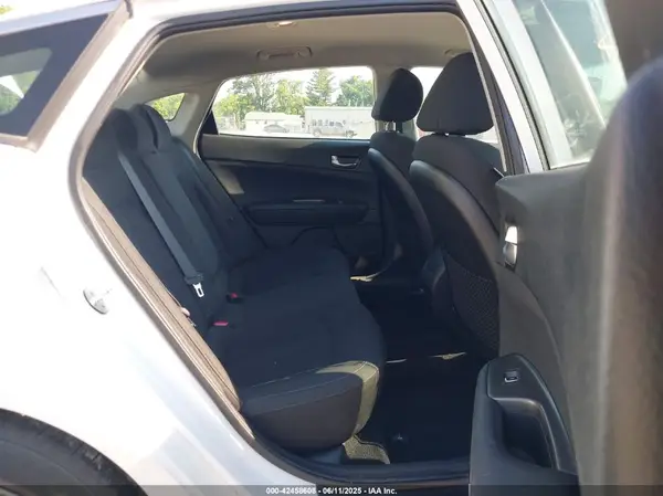 5XXGT4L38LG384213 2020 KIA OPTIMA - Image 8