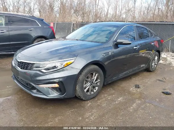 5XXGT4L38LG387015 2020 KIA OPTIMA - Image 2