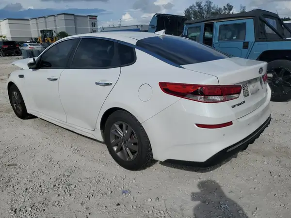 5XXGT4L38LG387340 2020 KIA OPTIMA - Image 2