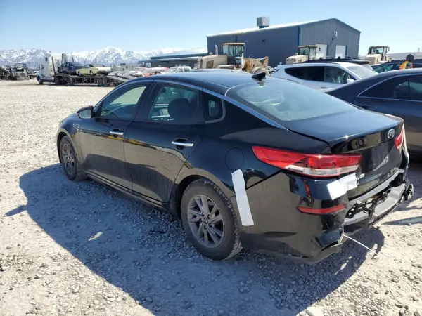 5XXGT4L38LG387533 2020 KIA OPTIMA - Image 2