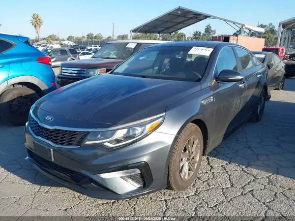 5XXGT4L38LG388343 2020 KIA OPTIMA - Image 2