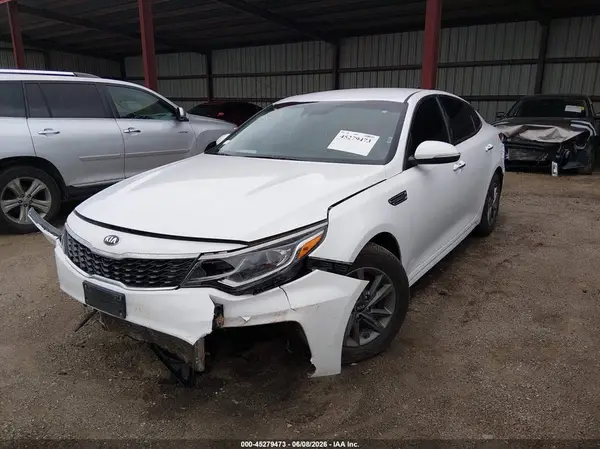 5XXGT4L38LG388780 2020 KIA OPTIMA - Image 2