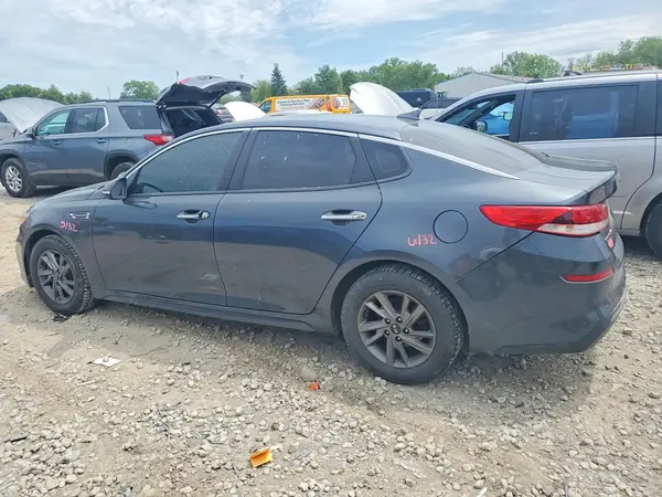 5XXGT4L38LG390402 2020 KIA OPTIMA - Image 2