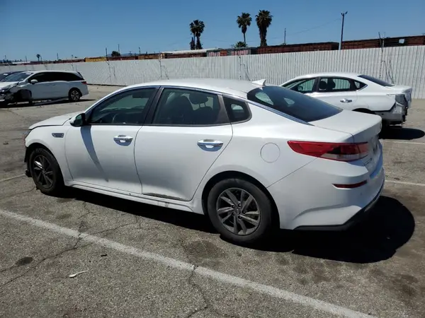 5XXGT4L38LG390481 2020 KIA OPTIMA - Image 2