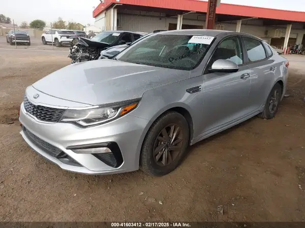 5XXGT4L38LG391923 2020 KIA OPTIMA - Image 2