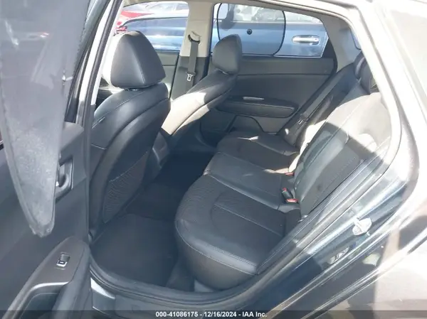 5XXGT4L38LG394918 2020 KIA OPTIMA - Image 8