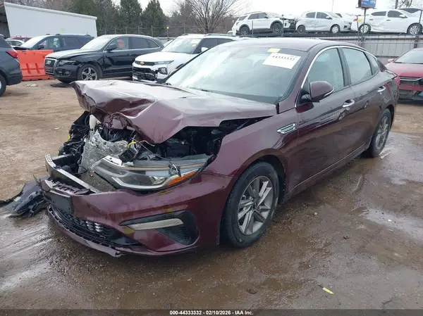 5XXGT4L38LG395633 2020 KIA OPTIMA - Image 2