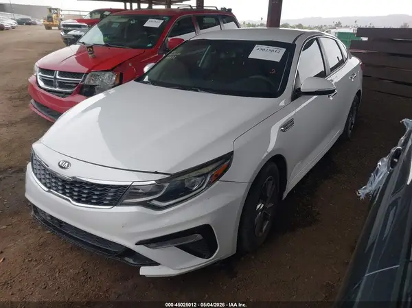 5XXGT4L38LG399598 2020 KIA OPTIMA - Image 2