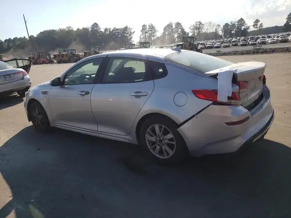 5XXGT4L38LG400667 2020 KIA OPTIMA - Image 2